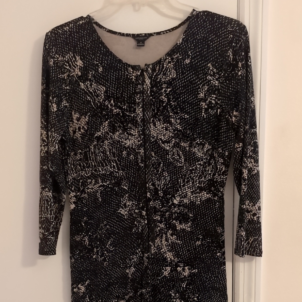 Ann Taylor Black and White Long Sleeve Dress